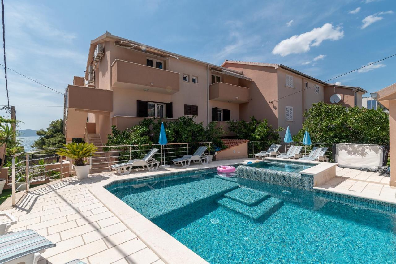 Apartments Villa Magdalena Trogir Exterior foto
