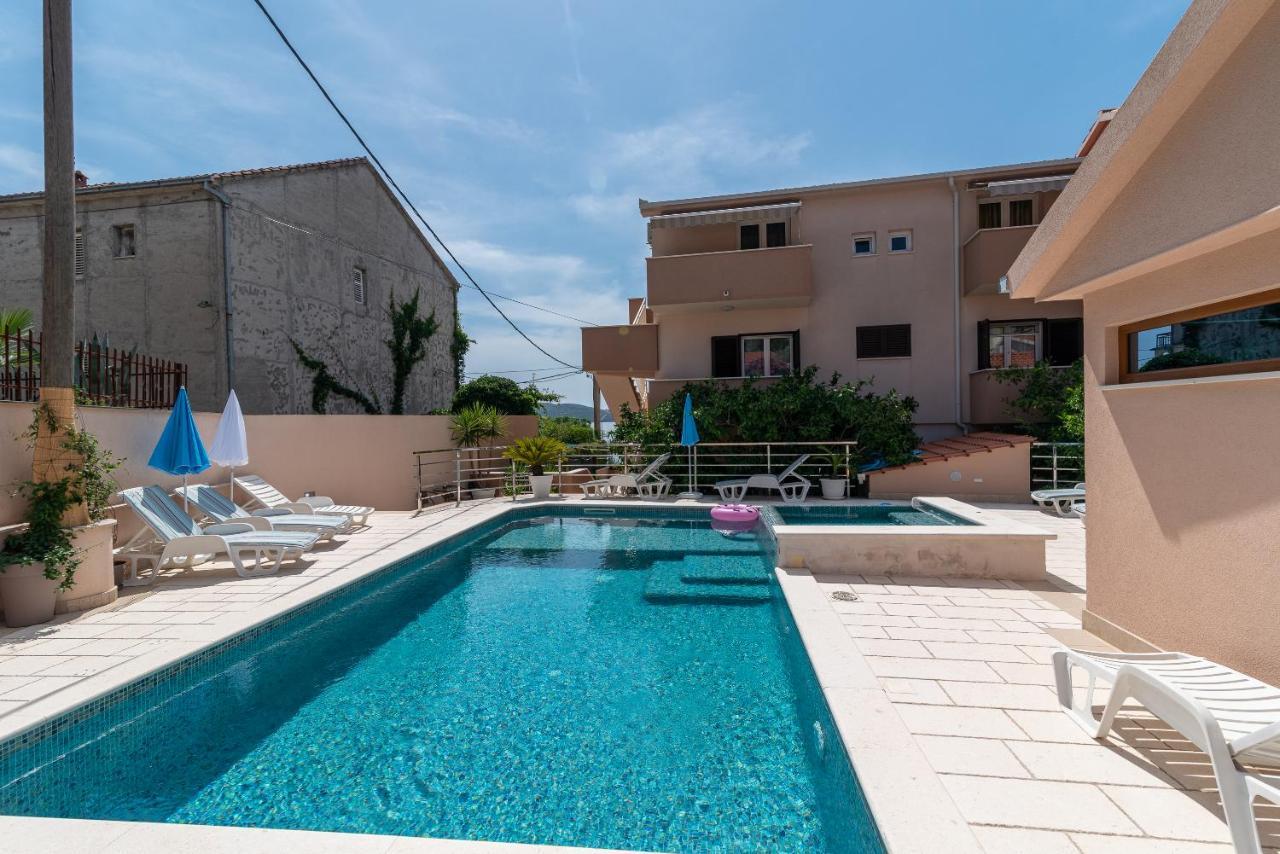 Apartments Villa Magdalena Trogir Exterior foto
