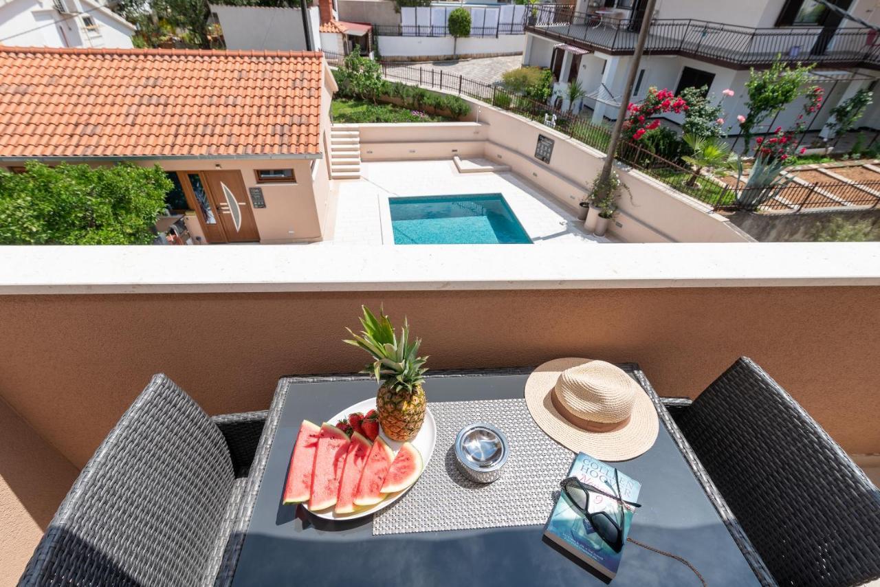Apartments Villa Magdalena Trogir Exterior foto